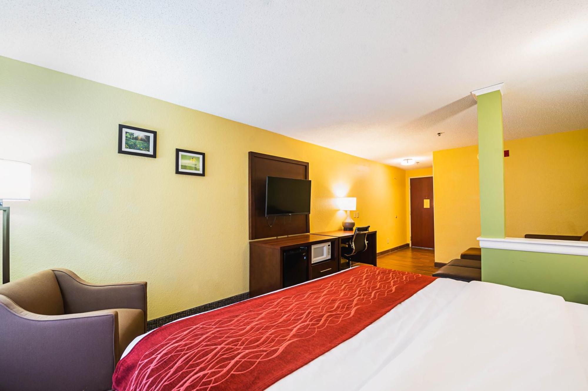 Englewood Comfort Inn & Suites מראה חיצוני תמונה